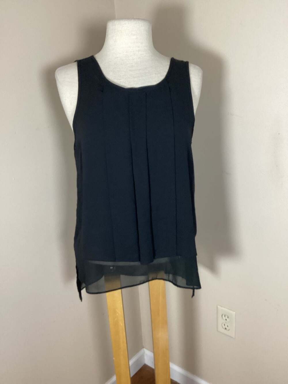 HD in Paris Anthropologie Black Pleated Chiffon Layered Hem Split Back Tank Top